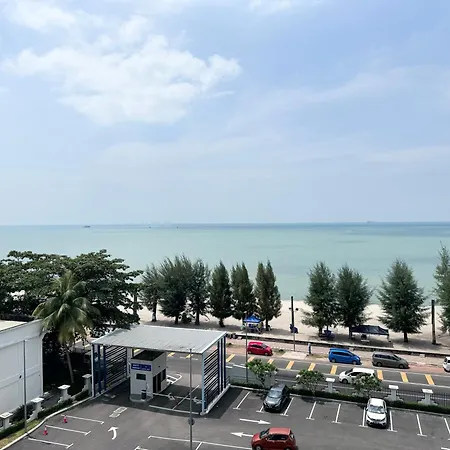Mutiara Melaka Beach Resort By Isra Tangga Batu Exterior photo